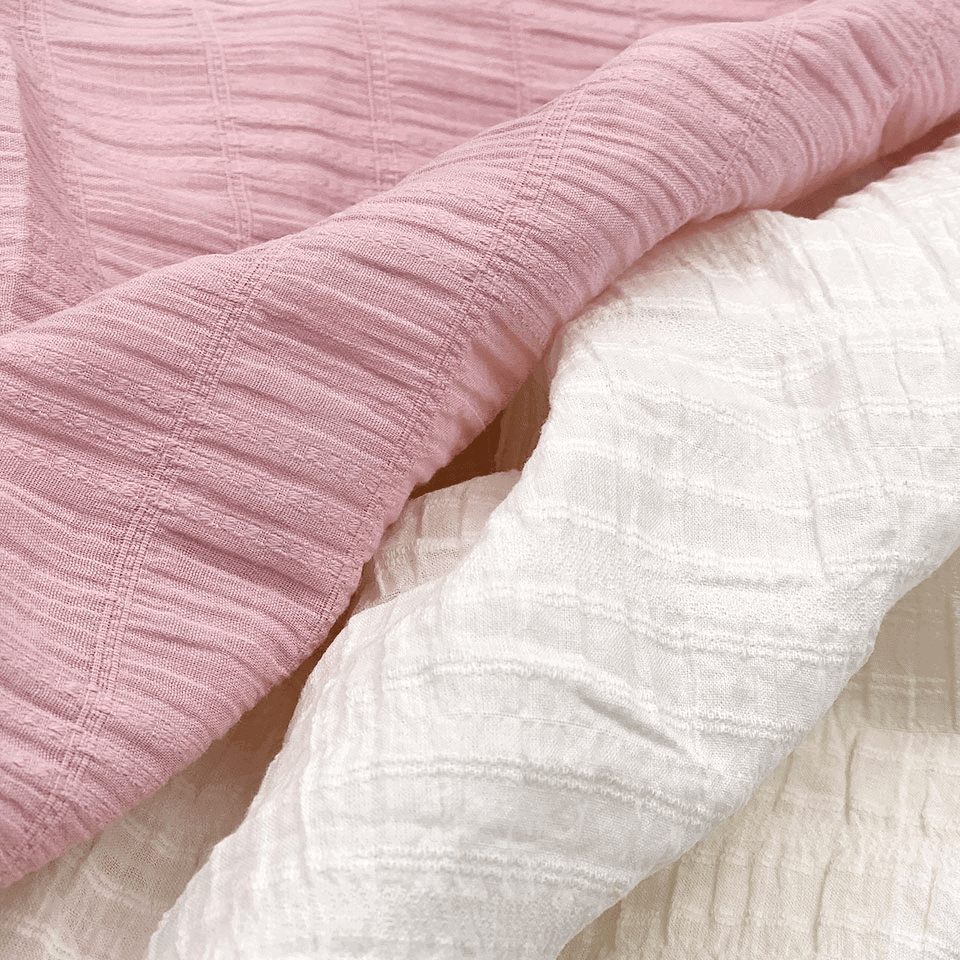 The Benefits of Seersucker Bedding: Your Ultimate Guide 1 seersucker fabric泡泡纱面料 - perfectextile