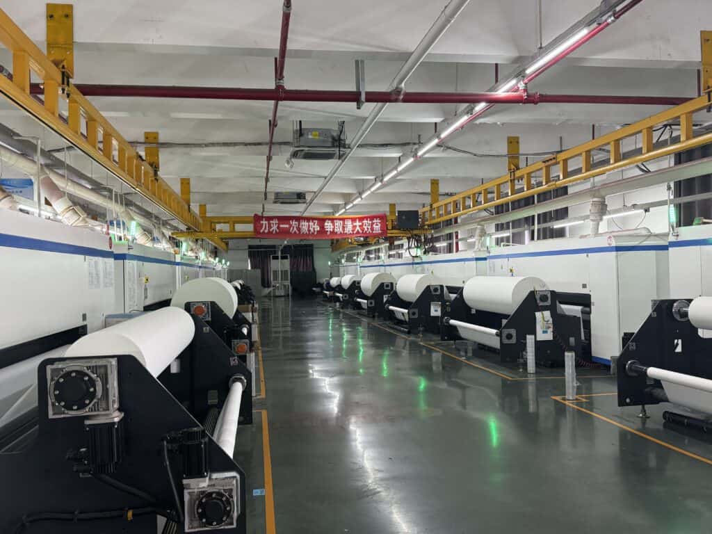 Understanding Satin Bed Sheet Quality: A Manufacturer's Inside Guide 1 Bedding Manufacturing Factory-Perfectextile