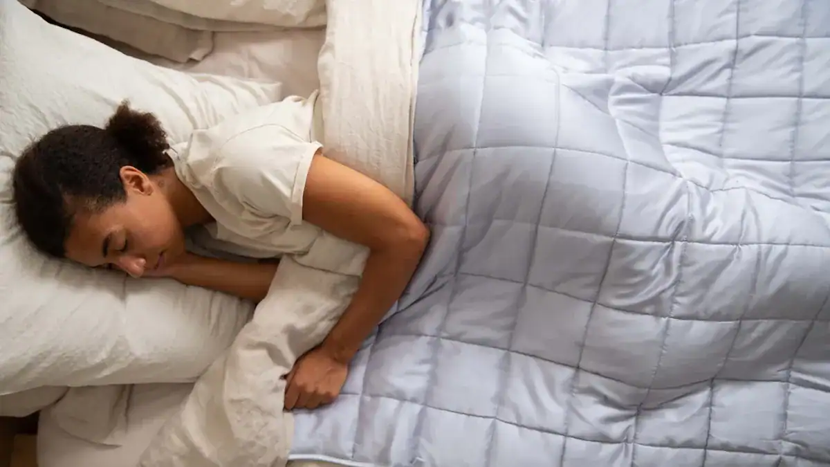 Bedding materials: polyester vs microfiber 3 Bedding Comfort Comparison