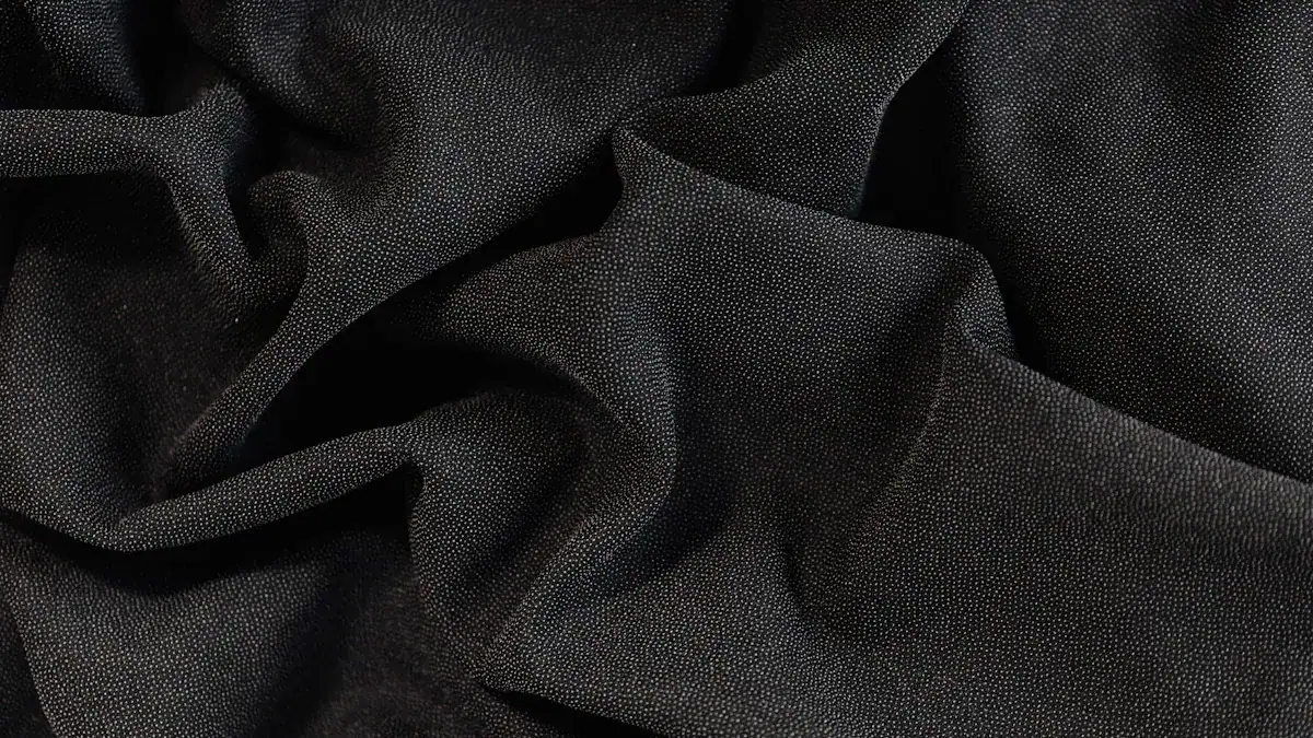 Difference Between Microfiber and Polyester