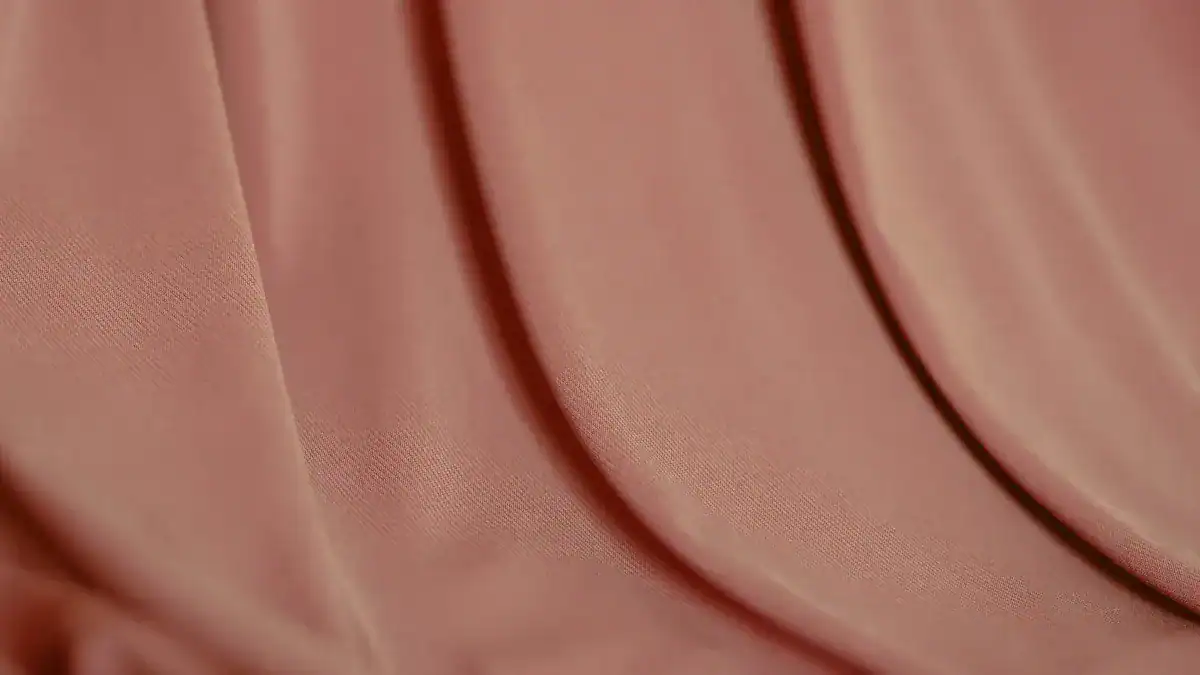 Microfiber and Peach Skin Fabric Compared for Bedding 2 Microfiber Peach Skin Fabric Overview
