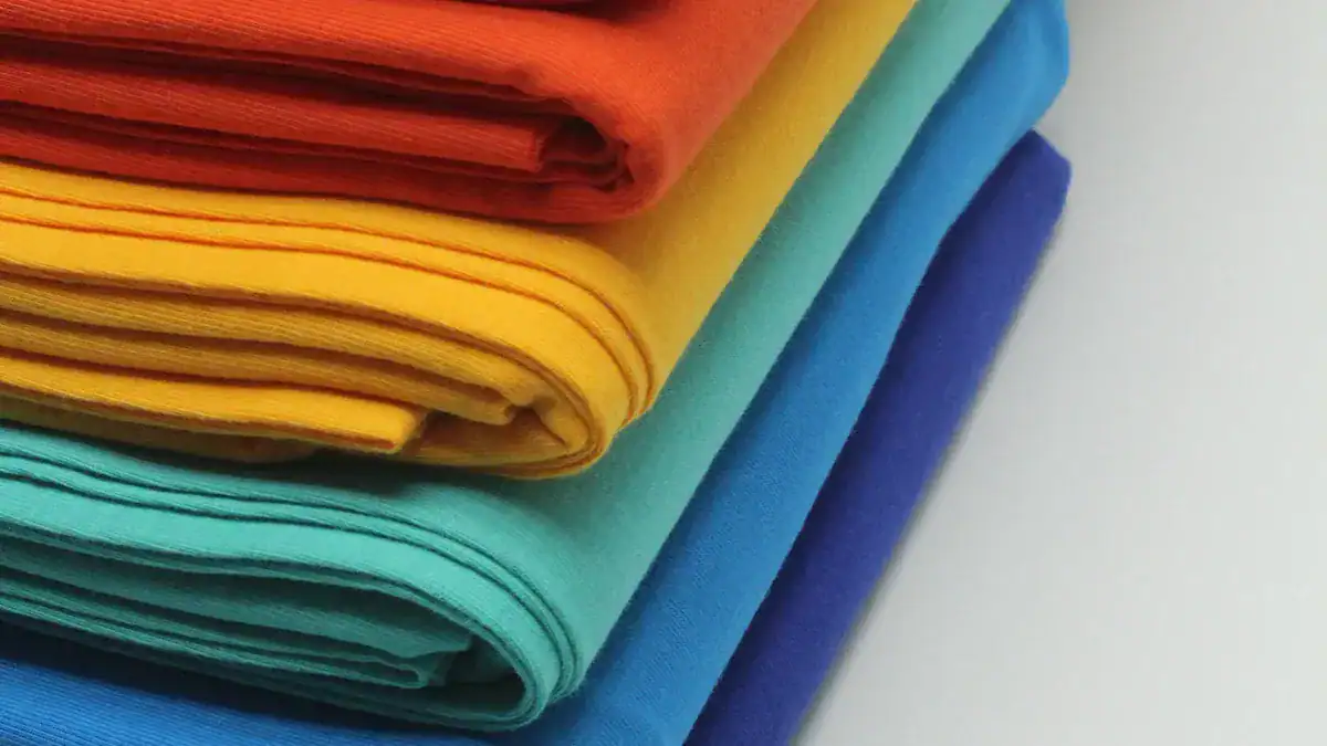 Polyester vs Cotton Overview