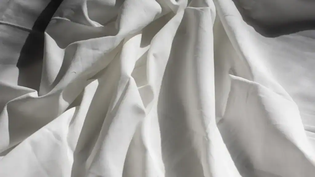 Top Bedsheet Fabric Suppliers to Know in 2025