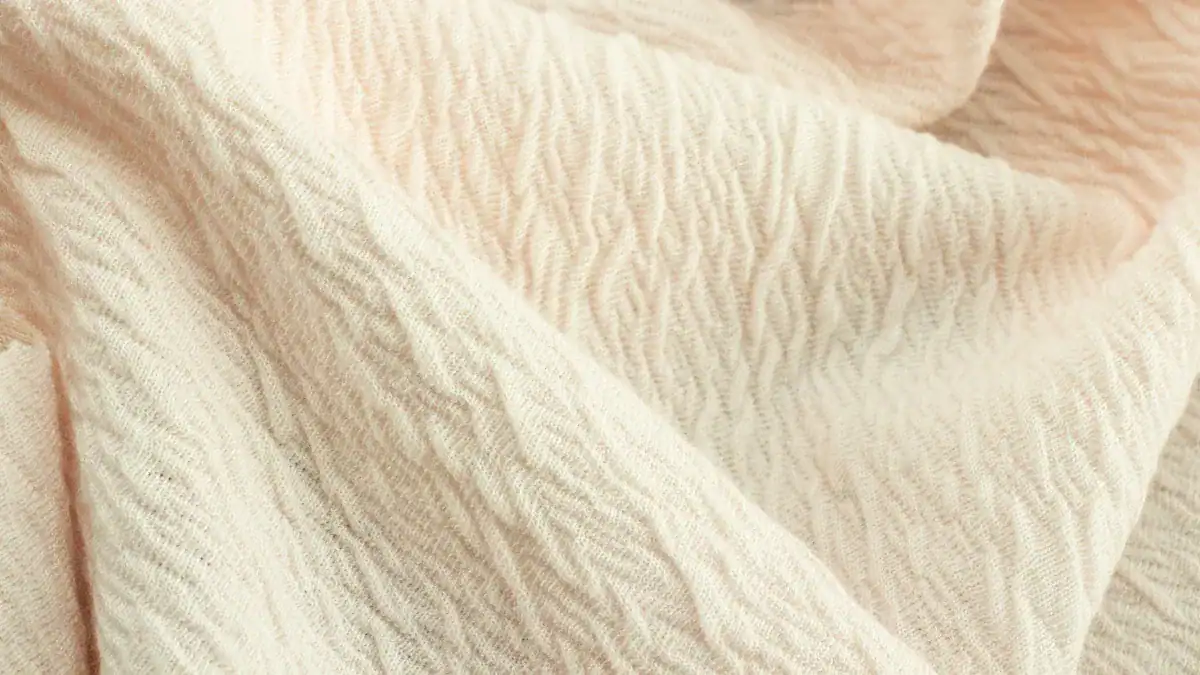 Brushed Microfiber Sheets or Cotton Sheets Which Is Best for Sleep 3 Cotton Sheets Overview