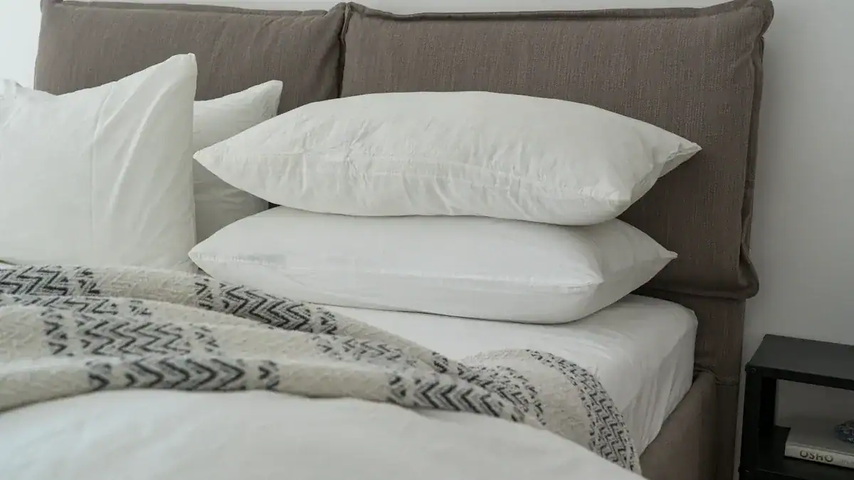 Top Bedsheet Fabric Manufacturers for Wholesale Buyers in 2025 3 Trends in High-Quality Bedsheets for 2025