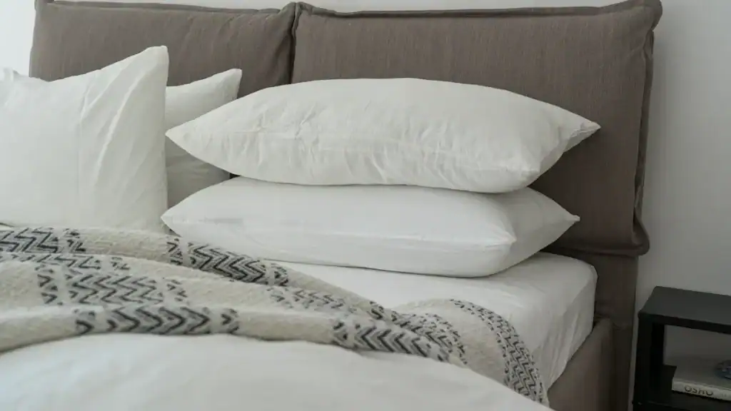 What is the Best Fabric for Bed Sheets in 2025