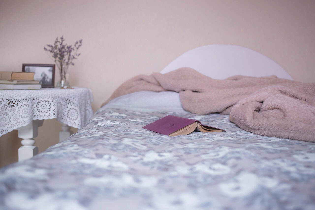What Are the Different Types of Bed Sheet Fabrics 1 What Are the Different Types of Bed Sheet Fabrics
