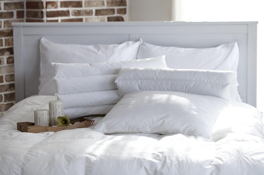 What is Microfiber Bedding Fabric and How is it Made