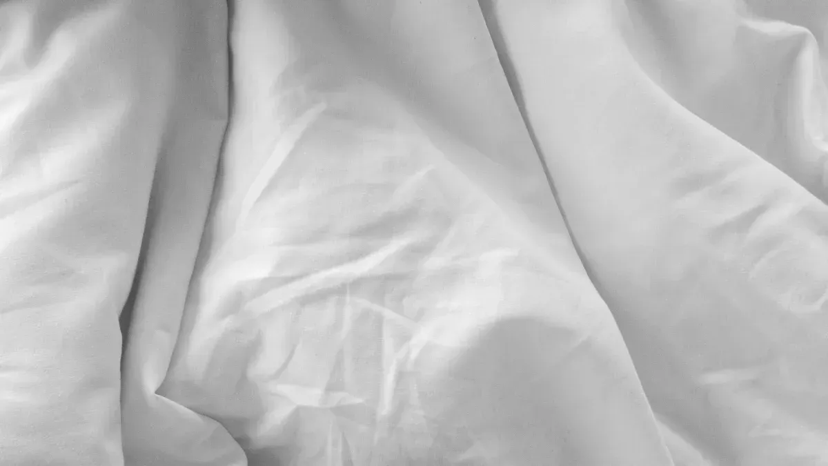 Cool and Crisp Sheets Made Simple for Hot Sleepers 2 Best Materials for Hot Sleepers