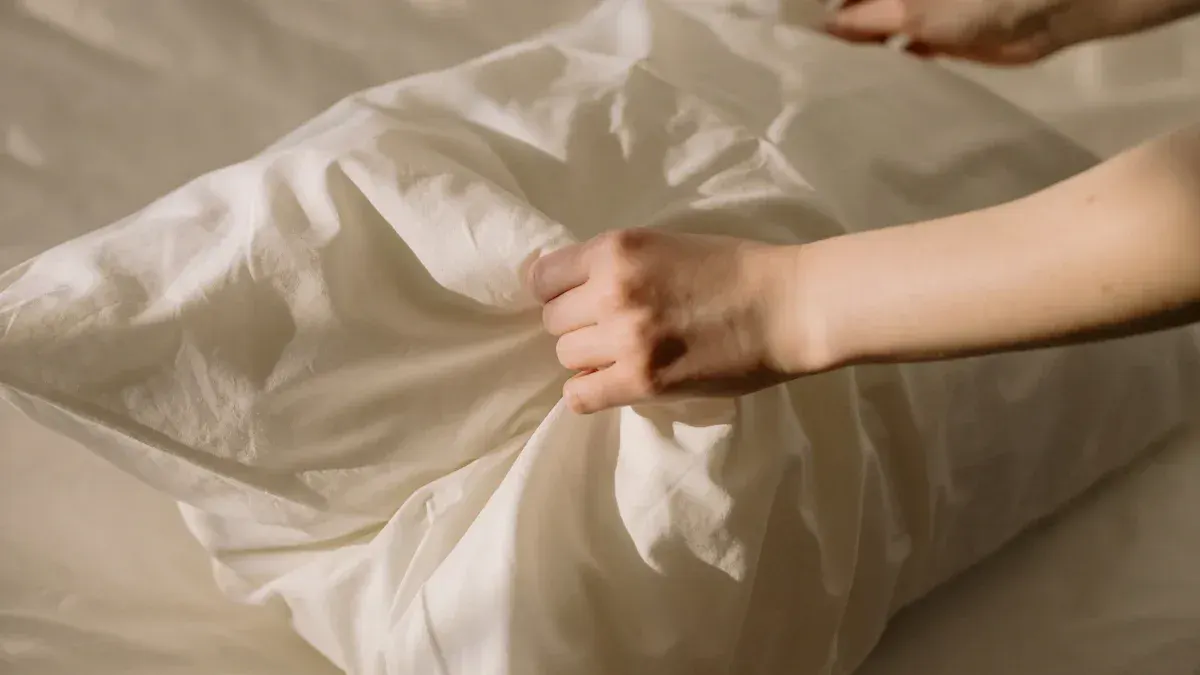 What Is a Good Thread Count for Bed Sheets and Why Does It Matter 3 How to Choose the Best Sheets