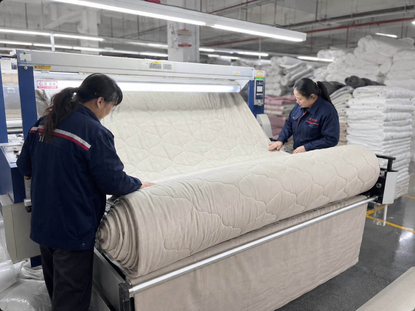Ultrasonic & Quilted microfiber Fabric 11 Fabric inspection process for ultrasonic quilted microfiber fabric bulk production